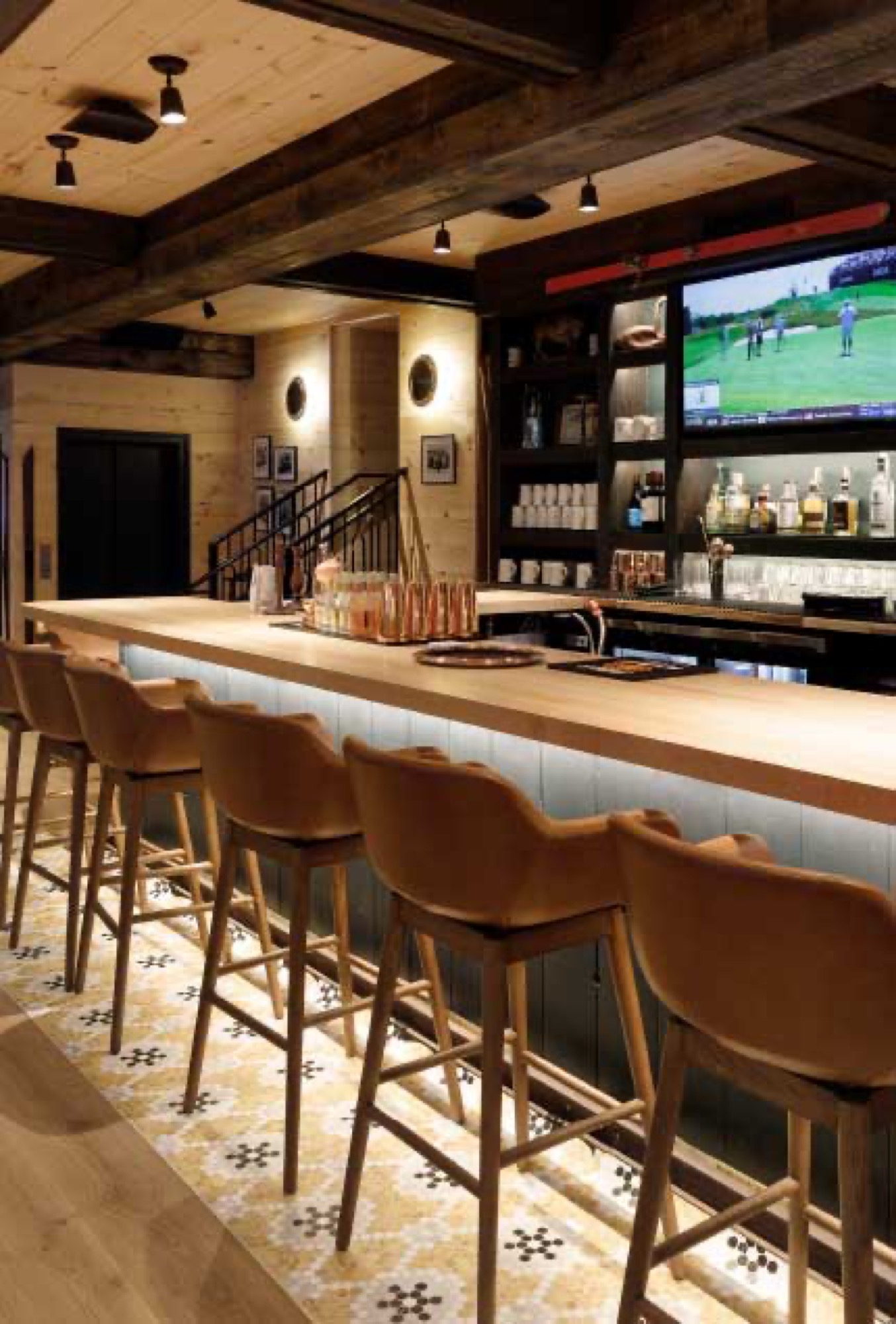 Bar detail